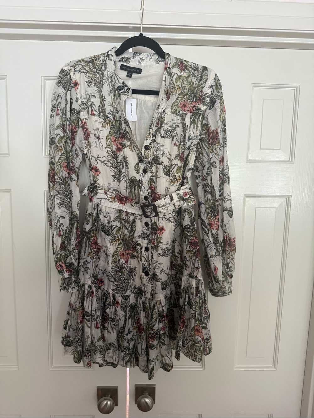 NWT Banana Republic White Floral Long-Sleeve Belted Dress